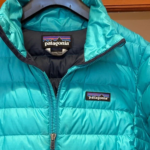 Patagonia Women's Vibrant Blue Puffer Jacket - Picture 2 of 5